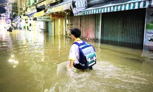 Lý do bến Ninh Kiều ở Cần Thơ 'chìm' trong triều cường vừa qua