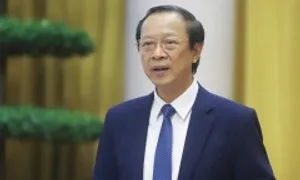 Chính phủ sẽ xếp lại bảng lương giáo viên Chính phủ sẽ xếp lại bảng lương giáo viên